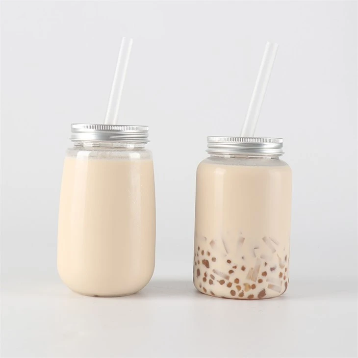 Plastic Bottle With Hole Lids in stock
